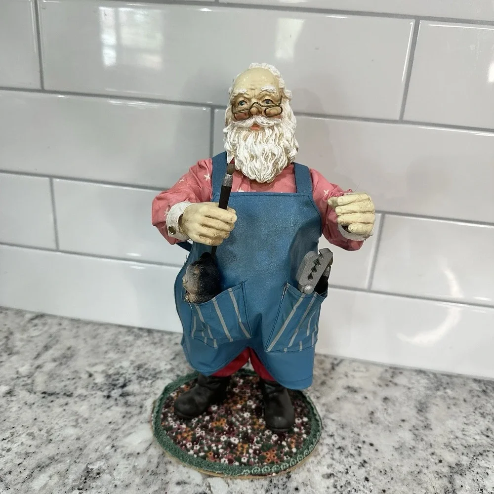 Vintage‎ Santa Claus Figurine in his Workshop Paper Mache - 11